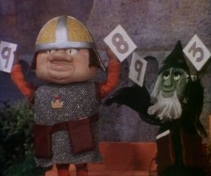 Elbow and Mudlin score the contest